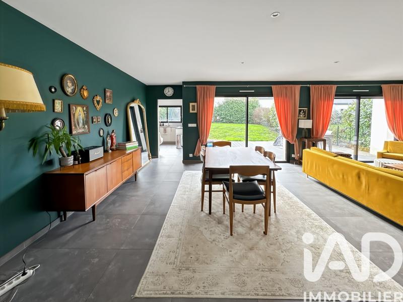 Maison - 162 m² - 6 pièces