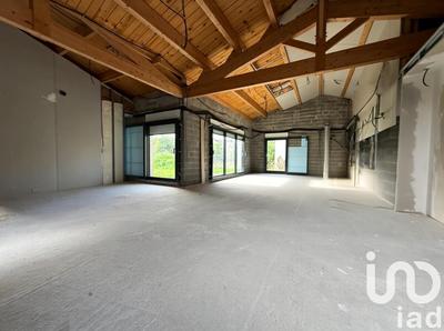 Maison - 170 m² - 5 pièces