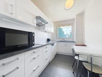 Appartement - 94 m² - 5 pièces