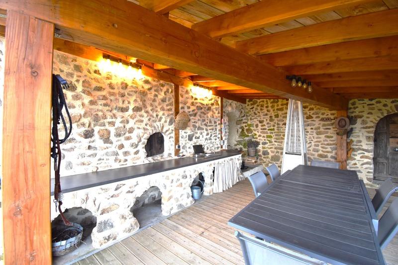 Maison en pierre - 175 m² - 5 pièces