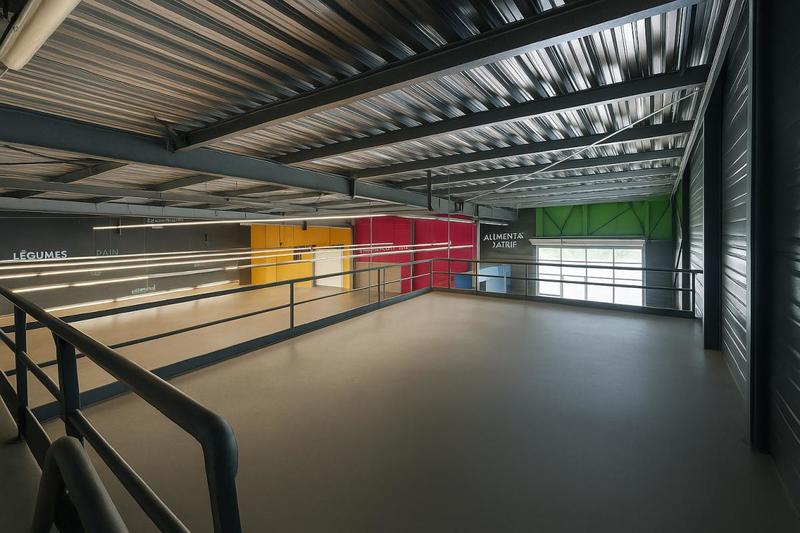 Local commercial - 1 380 m²