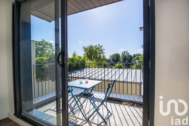 Maison de maîtres - 208 m² - 9 pièces