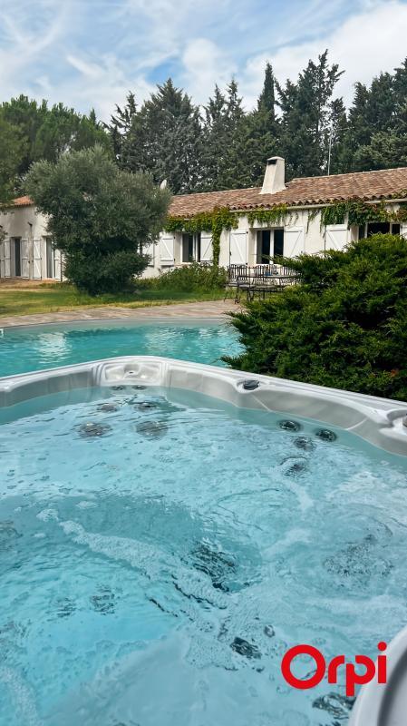 Villa - 223 m² - 8 pièces