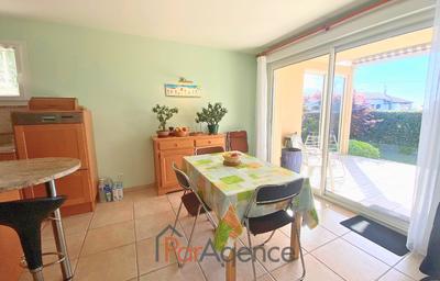 Appartement - 95 m² - 4 pièces