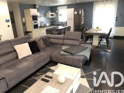 Maison - 97 m² - 4 pièces