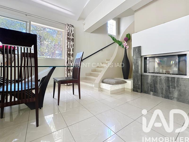 Maison - 188 m² - 5 pièces