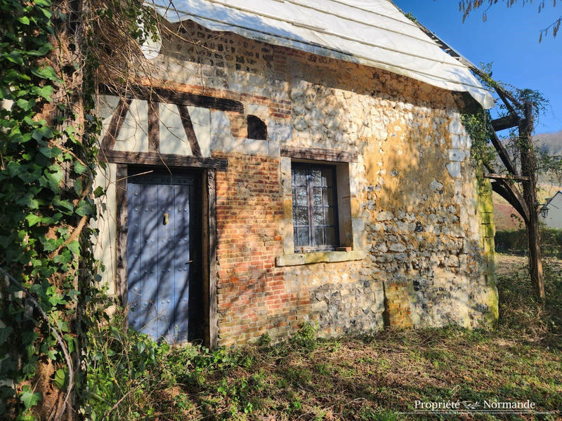Maison ancienne - 2 750 m² - 3 pièces