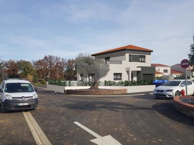 Maison - 107 m² - 4 pièces