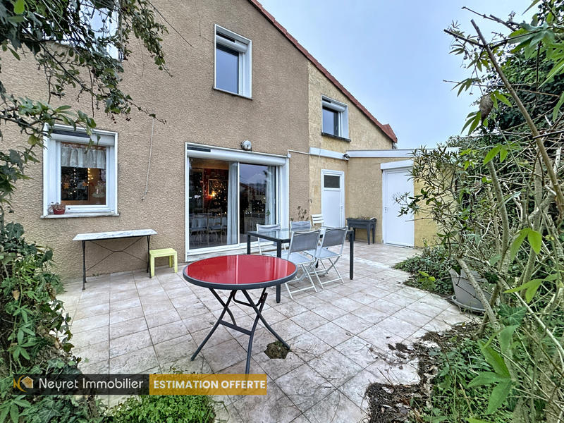 Maison - 103 m² - 5 pièces