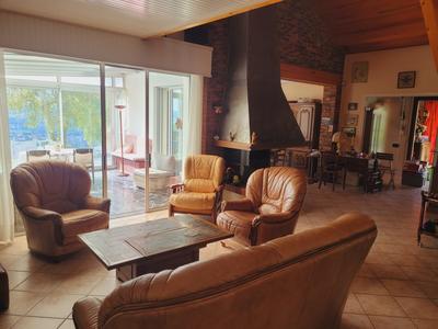 Maison - 170 m² - 6 pièces
