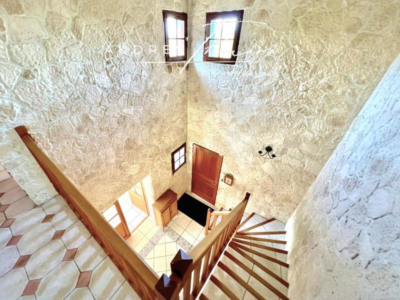 Villa - 171 m² - 7 pièces