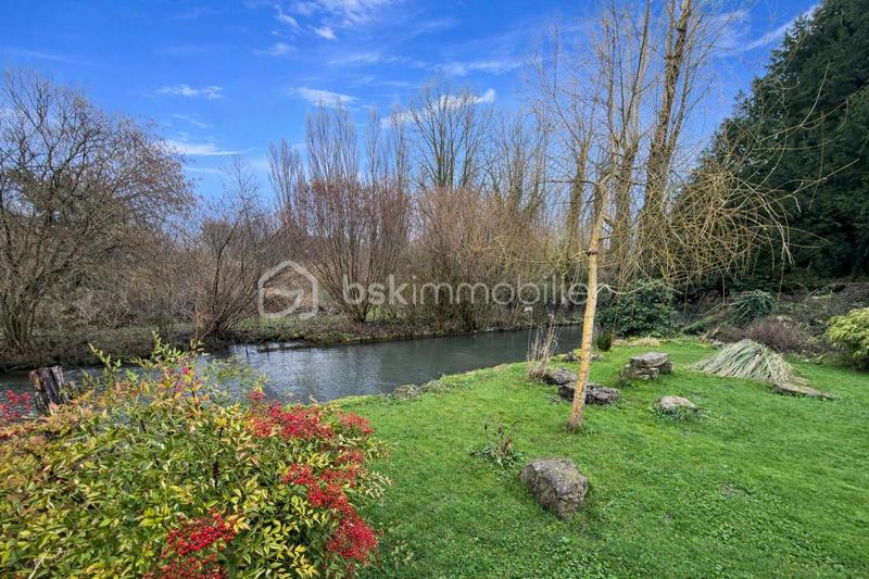 Maison - 184 m² - 7 pièces