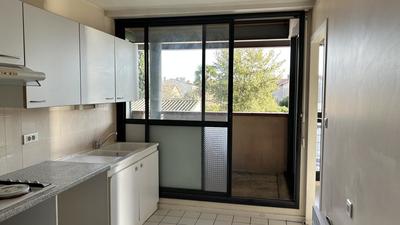 Appartement - 75 m² - 3 pièces