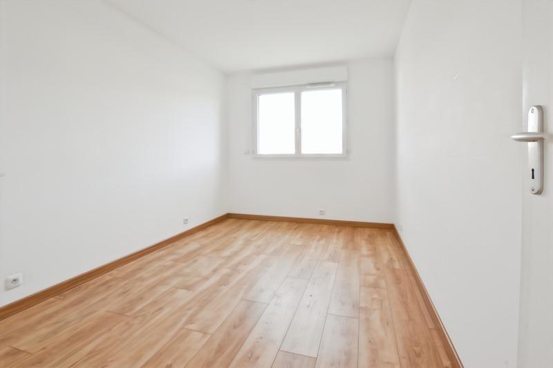 Maison - 93 m² - 5 pièces