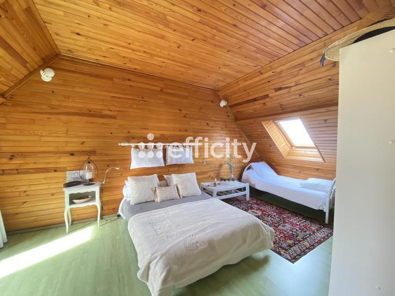 Maison - 164 m² - 7 pièces