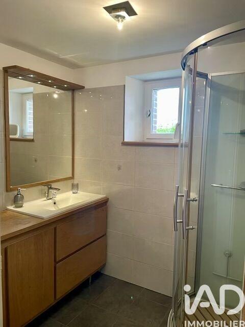 Maison - 185 m² - 7 pièces