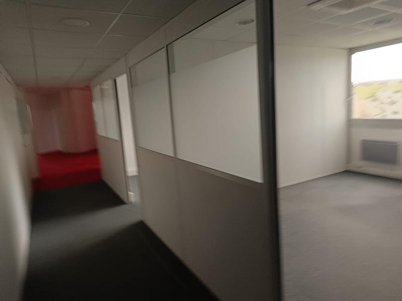 Bureau - 426 m²