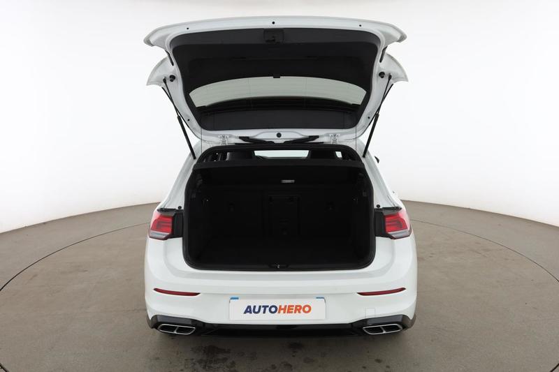 Volkswagen Golf VIII 1.5 eTSI Opf R-Line Dsg7 130 ch