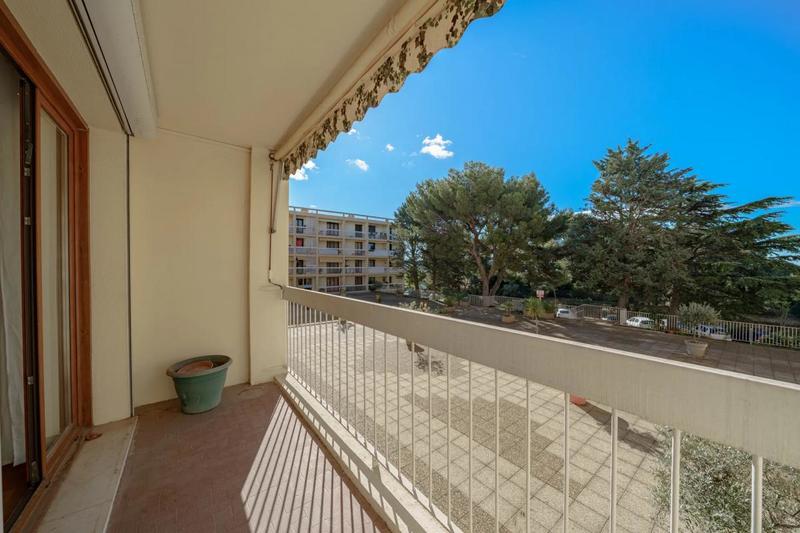 Appartement - 89 m² - 4 pièces