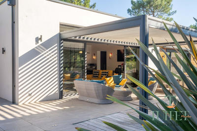 Villa - 238 m² - 5 pièces