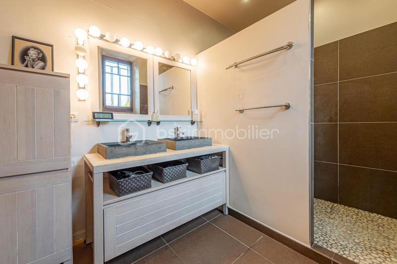 Appartement - 89 m² - 3 pièces