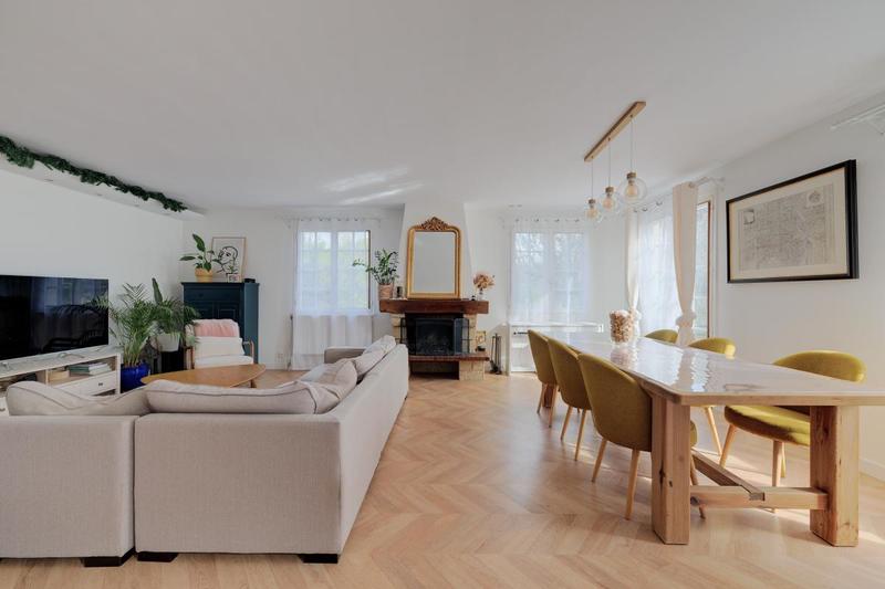 Maison - 143 m² - 5 pièces