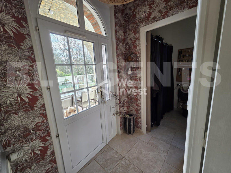 Maison - 804 m² - 28 pièces