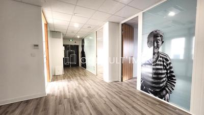 Bureau - 158 m²