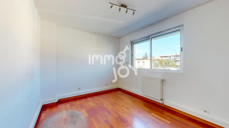 Local commercial - 110 m²