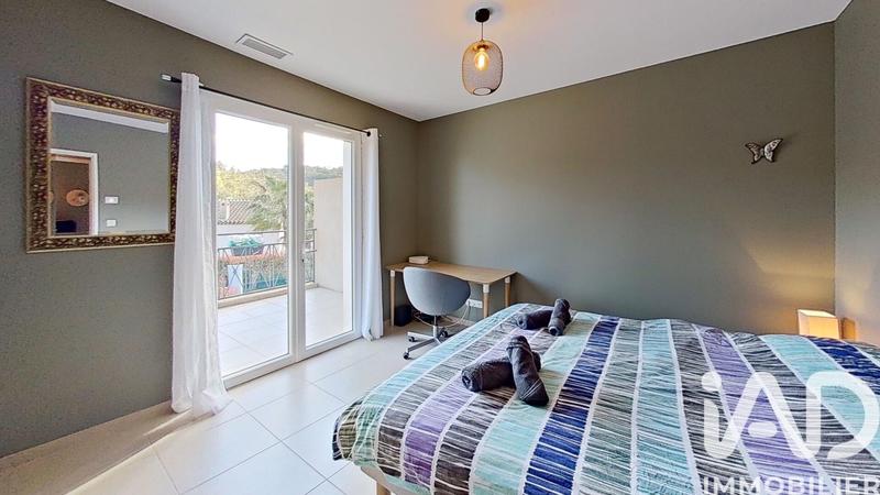 Maison - 120 m² - 4 pièces