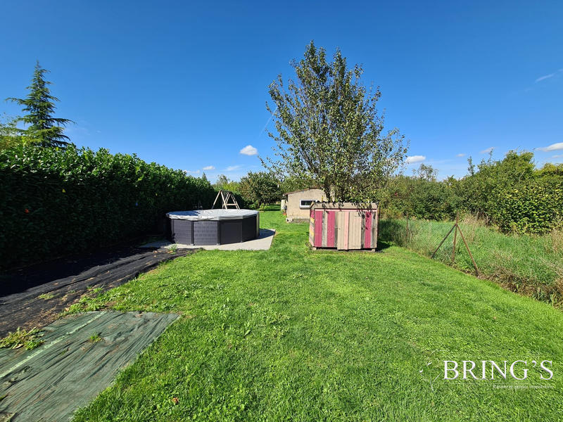 Maison - 202 m² - 8 pièces