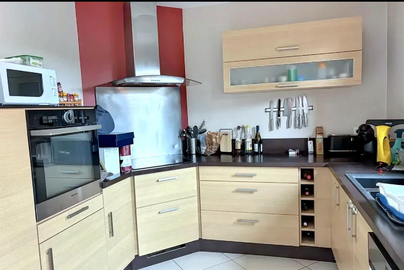 Maison - 140 m² - 6 pièces