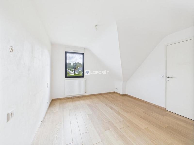 Maison - 178 m² - 7 pièces