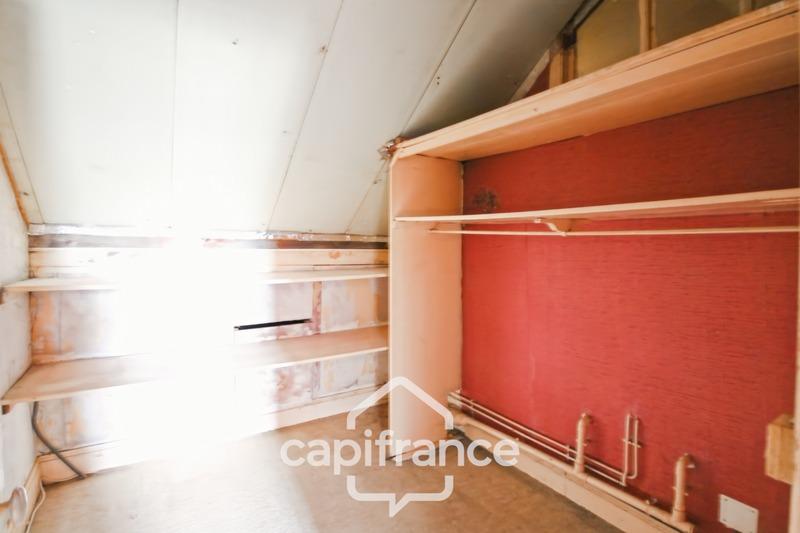 Maison - 207 m² - 8 pièces