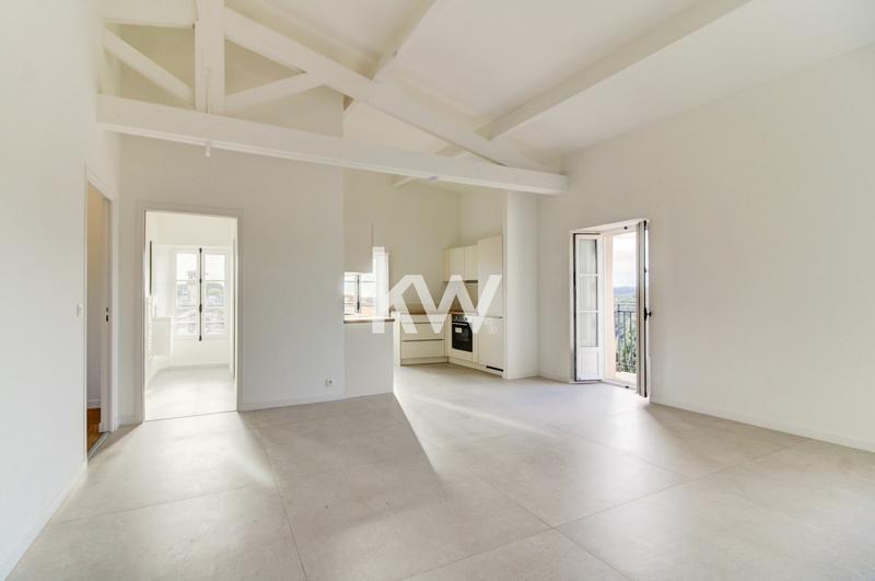 Appartement - 70 m² - 3 pièces