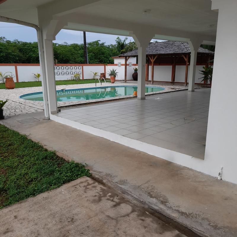 Maison - 150 m² - 4 pièces