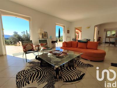 Maison - 170 m² - 6 pièces