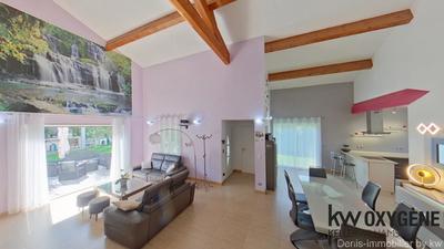 Villa - 172 m² - 6 pièces