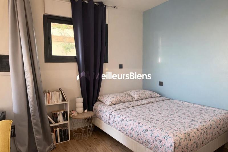 Maison - 90 m² - 3 pièces