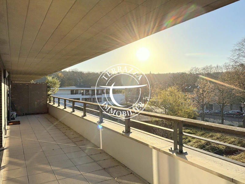 Appartement - 87 m² - 4 pièces