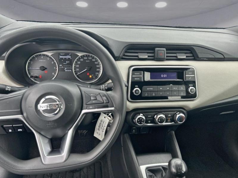 Nissan Micra 2017 1.0 - 71 Visia Pack