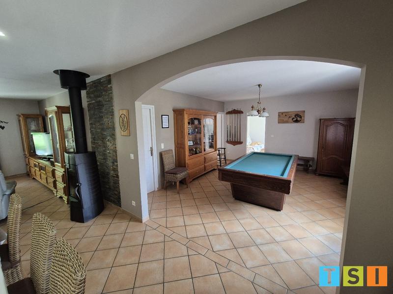 Maison - 188 m² - 6 pièces