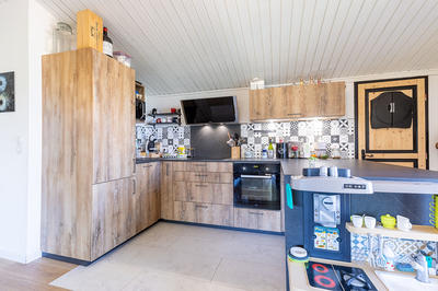 Maison - 93 m² - 5 pièces