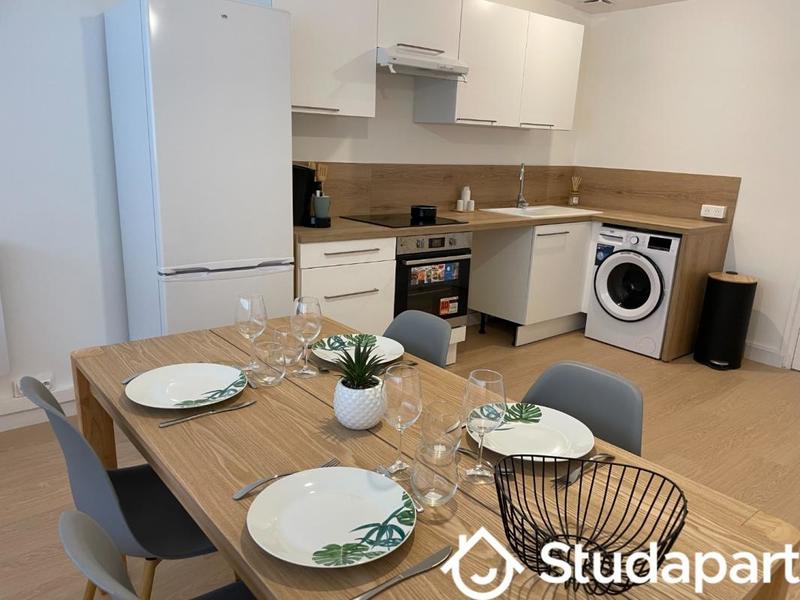 Chambre - 8 m² - 1 pièce