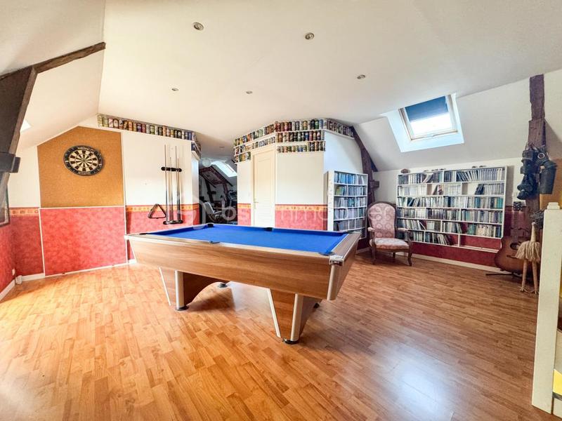 Longère - 214 m² - 6 pièces