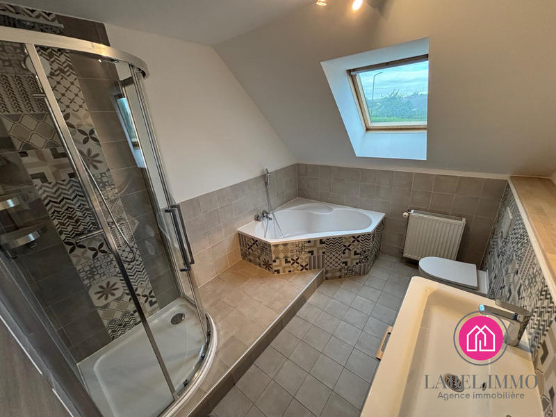 Maison - 120 m² - 7 pièces