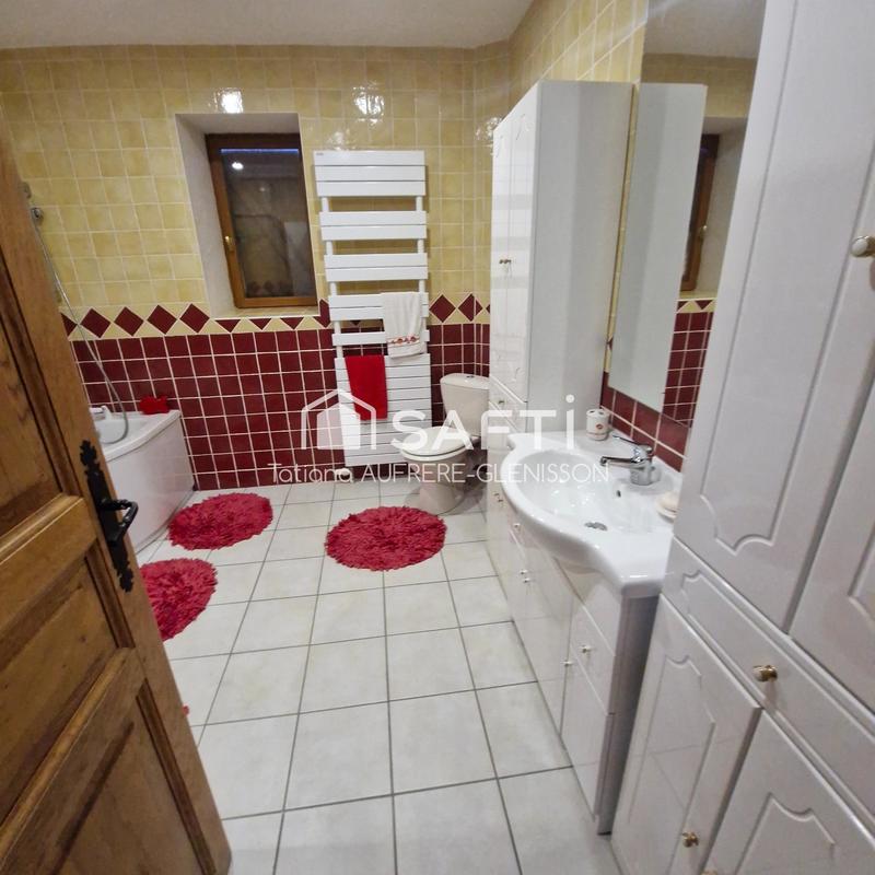 Maison - 131 m² - 6 pièces