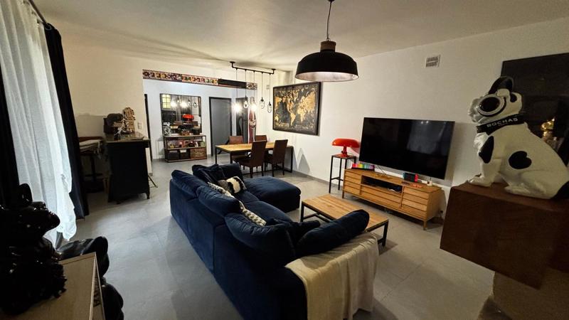 Maison - 180 m² - 7 pièces