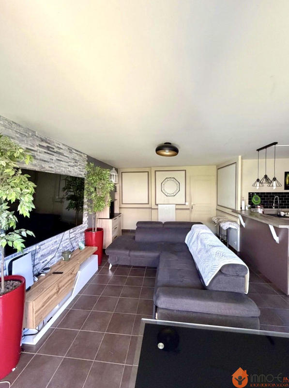 Appartement - 65 m² - 3 pièces