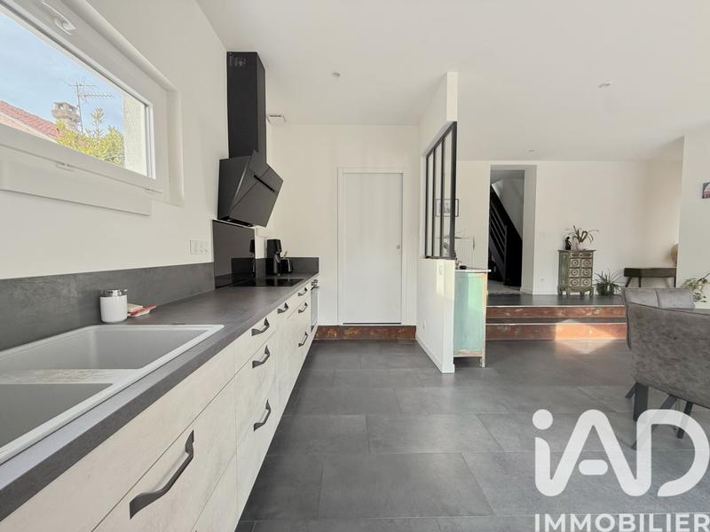 Maison - 138 m² - 7 pièces